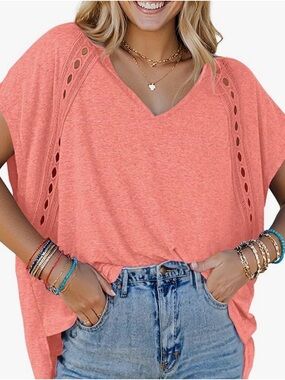 UE Coral Eyelet-Trim V-Neck Tunic, Large